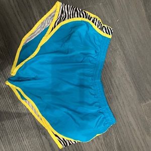 Zebra shorts/ yellow and blue